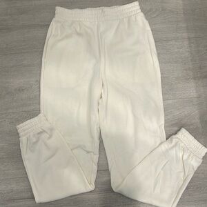 White sweatpants never worn